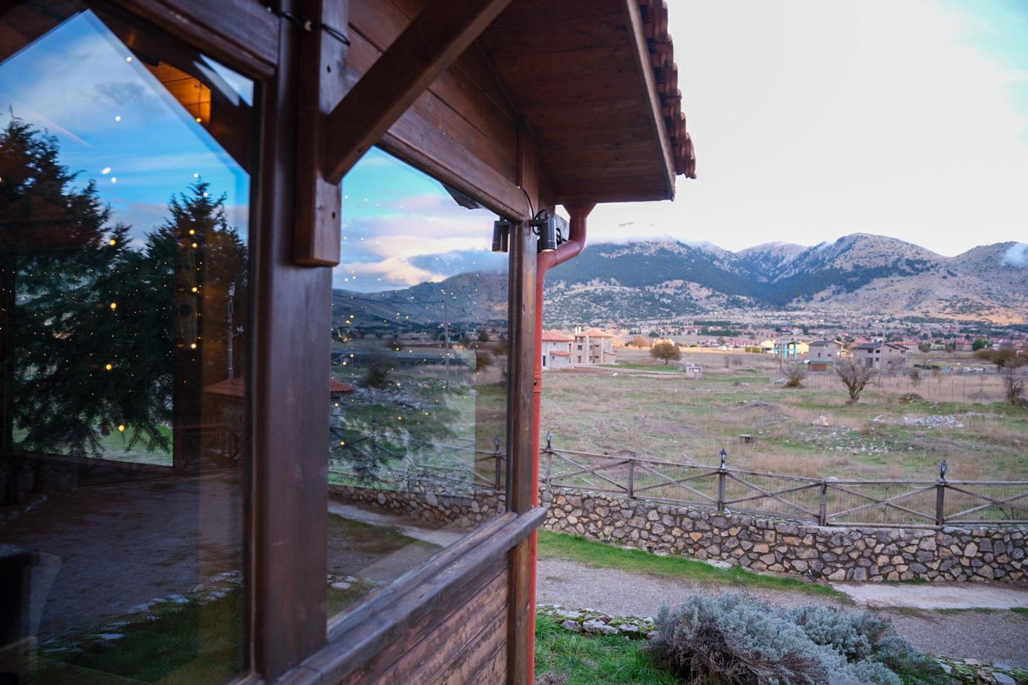 Mont Valley Boutique Chalets Arachova Exteriér fotografie